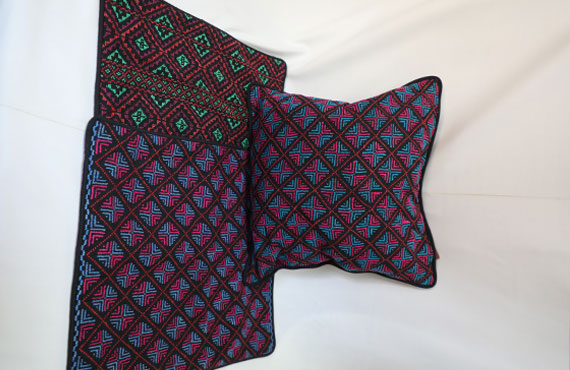 Egyptian cushion medium size